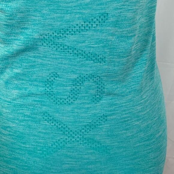 Victoria’s Secret Sport Turquoise Athletic Tank Top - Picture 6 of 6